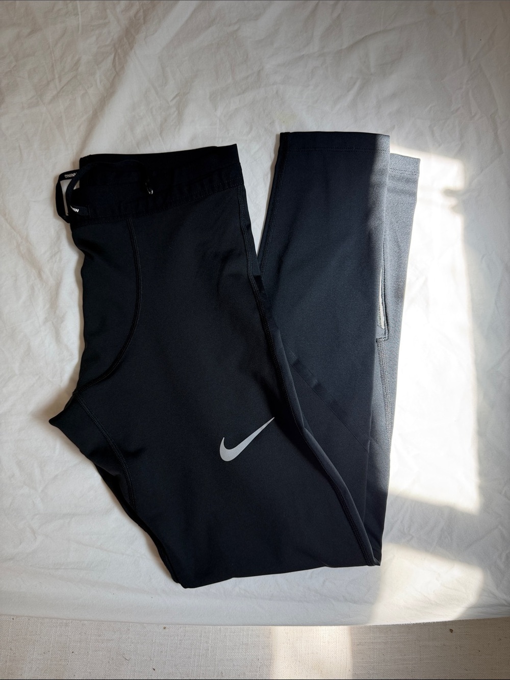[NEW] Nike Black Leggings